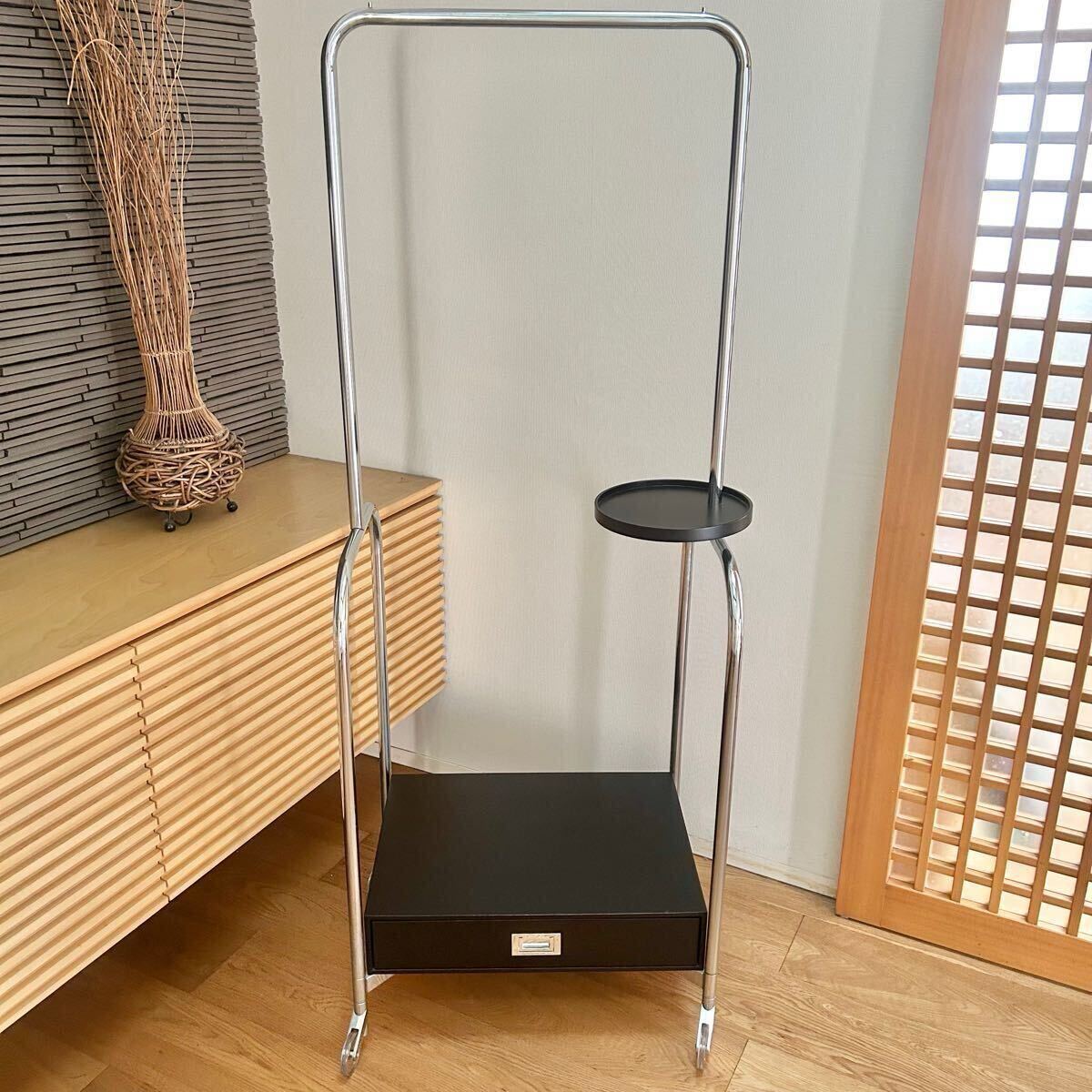 CASSINA カッシーナ ixc. イクスシー ストラットハンガーラック