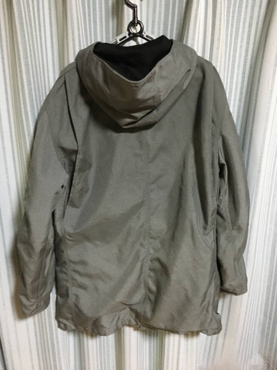 アクションプリーツ