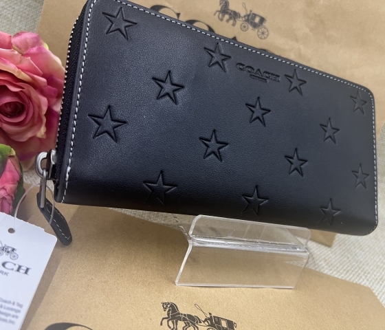 COACH 長財布コーチ財布 新品未使用 黒 ロング ジップ COACH 長財布コーチ財布 新品未使用 黒 ロング ジップ