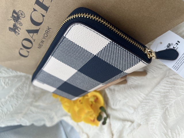 コーチCOACH 財布 長財布 新品未使用 ネイビー×ホワイト コーチCOACH 財布 長財布 新品未使用 ネイビー×ホワイト