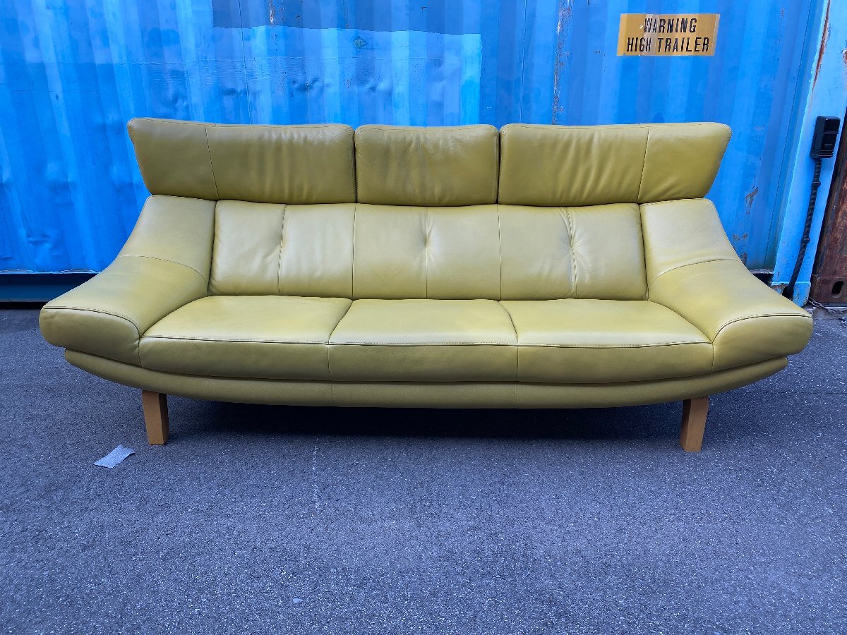 カリモク karimoku ソファ ZU46モデル 本革 3シーター ライムグリーン 中古品 参考価格：39万円 直接引き取り大歓迎