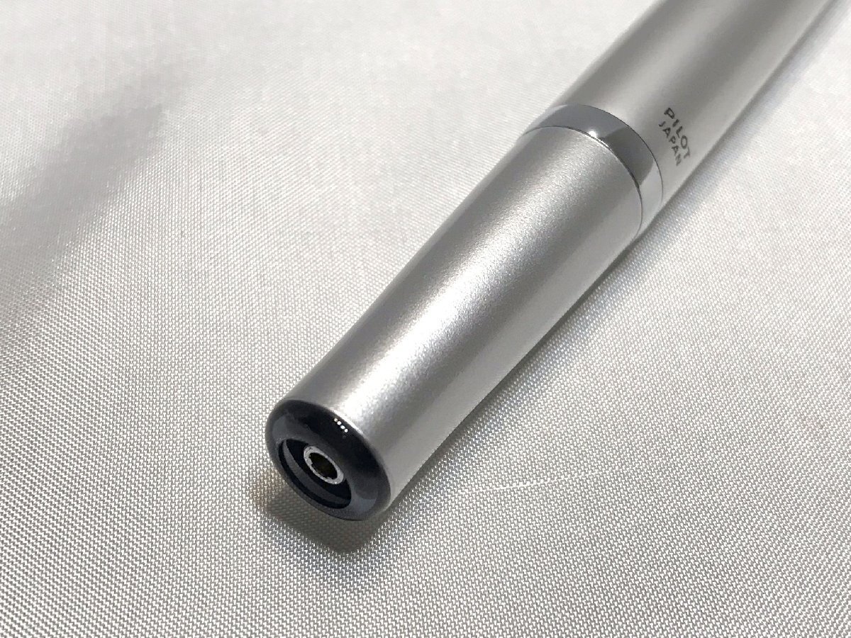 ■【YS-1M】 ほぼ未使用 ■ PILOT パイロット タイムライン ボールペン ■ シルバー 銀色系 細字 黒 BTL-55R-DS 【同梱可能商品】■