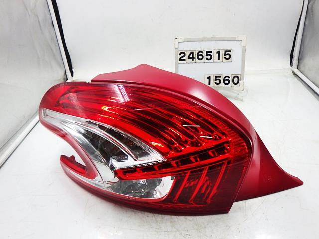 プジョー 208 ABA-A95F01 左テールランプ 246515 ★送料無(wú)料(沖縄?離島は除く)★