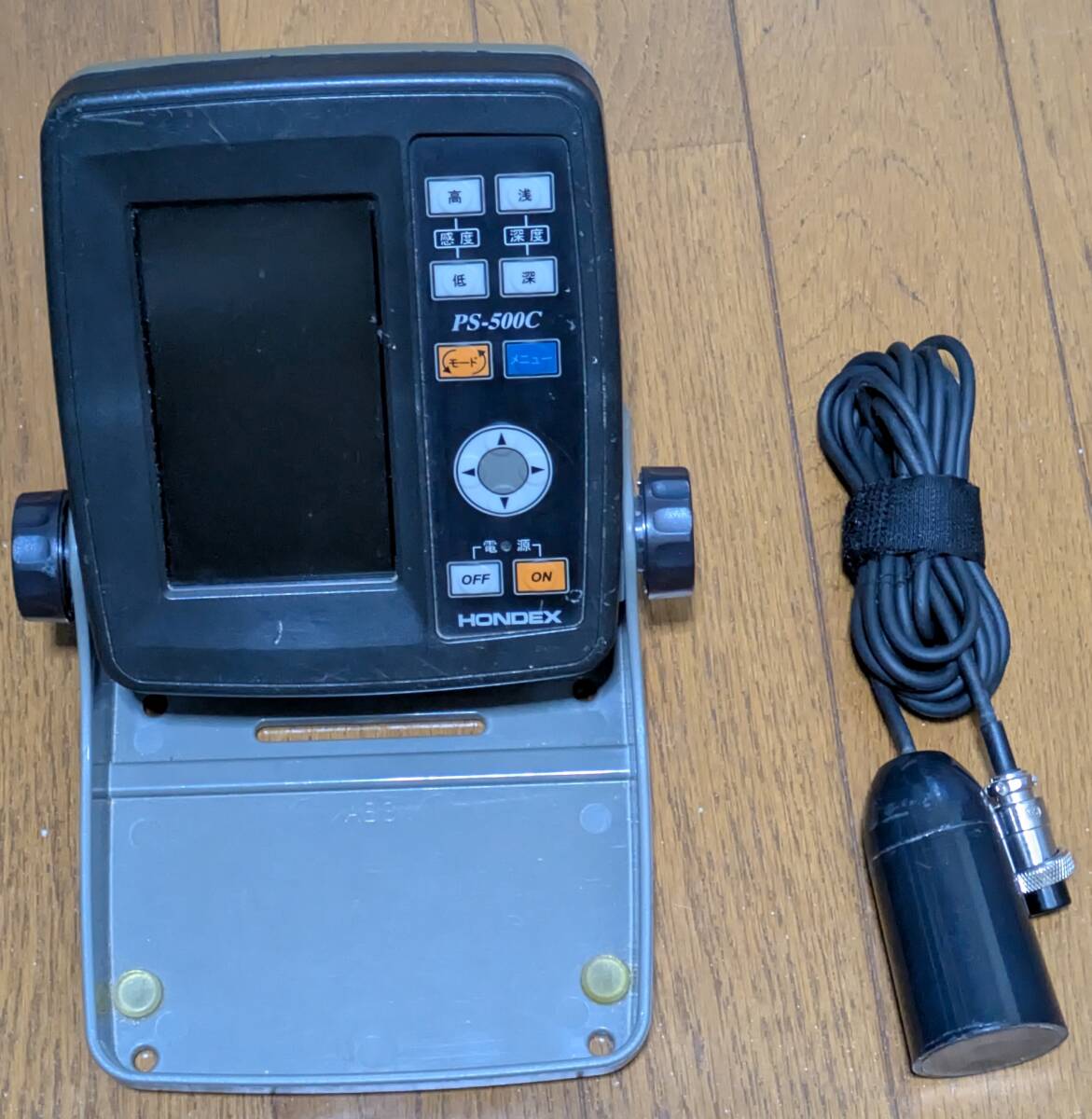 D212 バスボートテクノロジー 魚探架台 ローランス LOWRANCE HDS D212 バスボートテクノロジー 魚探架台 ローランス LOWRANCE HDS