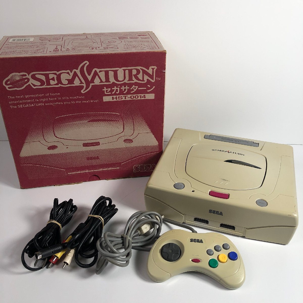 Y8-302 SEGA セガサターン 白 ホワイト HST-0014 HST-3220 箱付き 動作品 本体 コントローラー 愛知 100サイズ