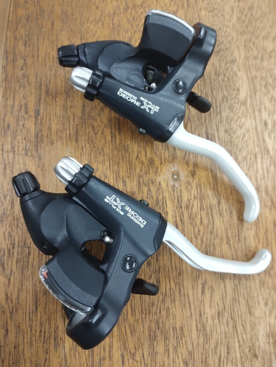 【中古完動品】シマノ XT 　ST-M737