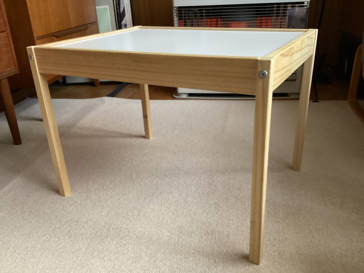 北欧◎サイドテーブル◎スウェーデンIKEA 無垢材フレーム+メラミン天板●milino-S