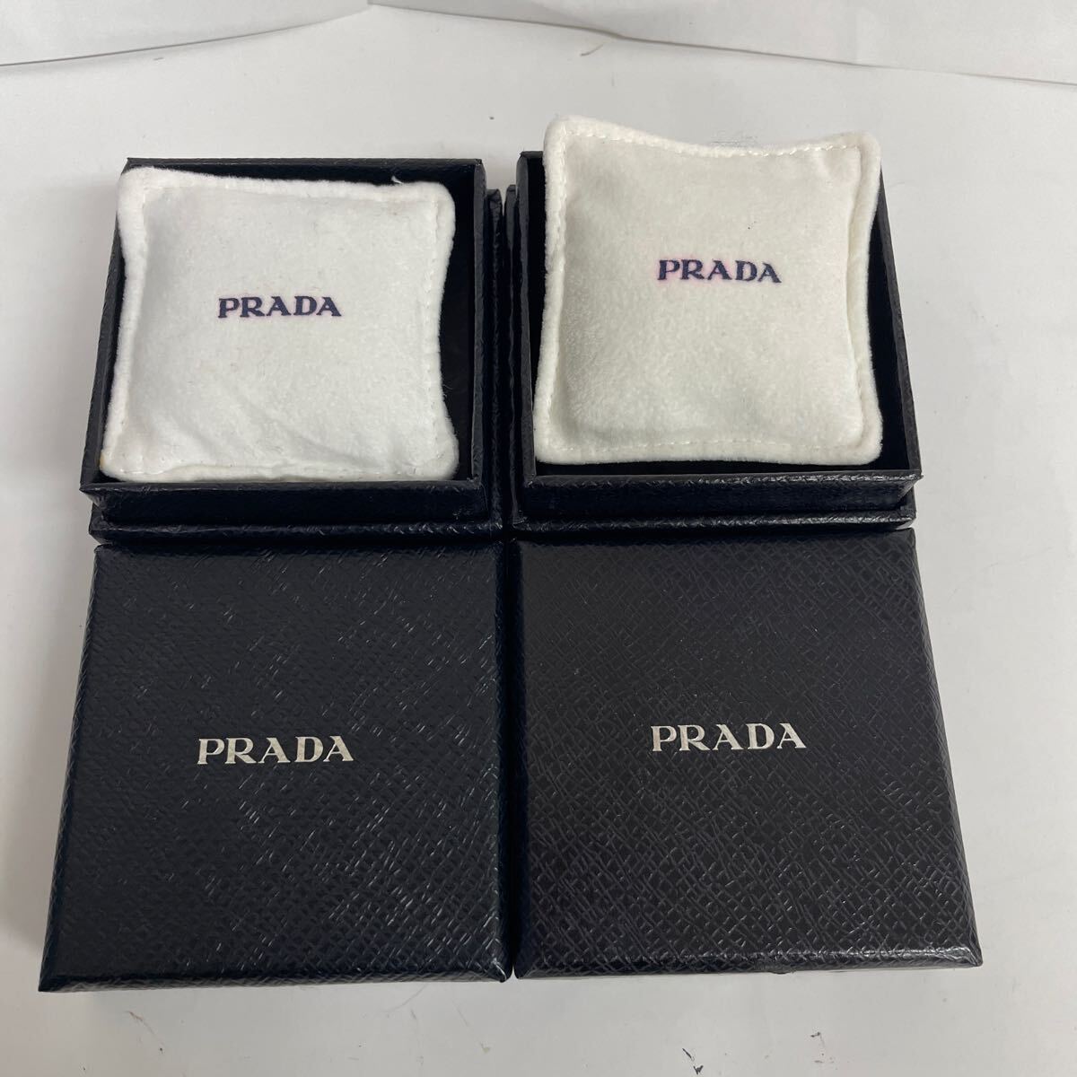 プラダ PRADA アクセサリー用 箱 空箱 ケース BOX ボックス 2個 プラダ PRADA アクセサリー用 箱 空箱 ケース BOX ボックス 2個