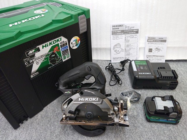 @【未使用品】 ハイコーキ 125mm コードレス丸のこ C3605DA(SK) 黒 36V マルチボルト 電池1個・充電器・ケース・黒鯱チップソー付