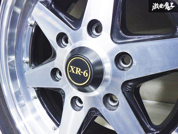 ●【キレイ！ファブレス BARONE XR-6】200系ハイエース 2Pアルミ 16×6J+38 PCD139.7 + バリ山 スタッドレス 215/65R ホワイトレター 棚S-4