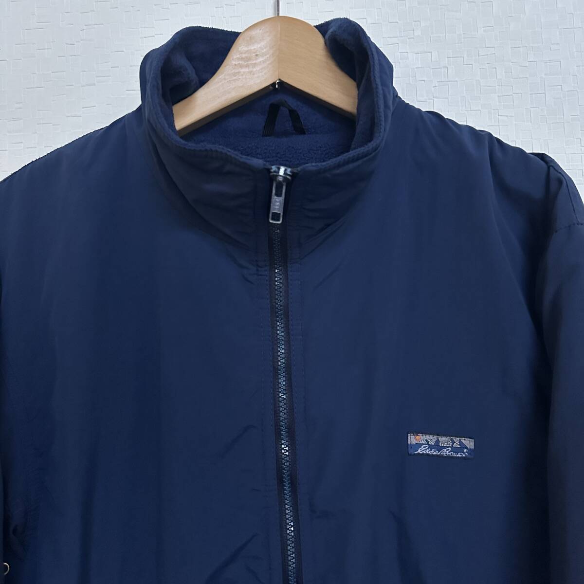 80‘s EDDIE BAUER エディバウアーナイロンブルゾン　ネイビー　Lサイズ　USA製　裏フリース　_画像3