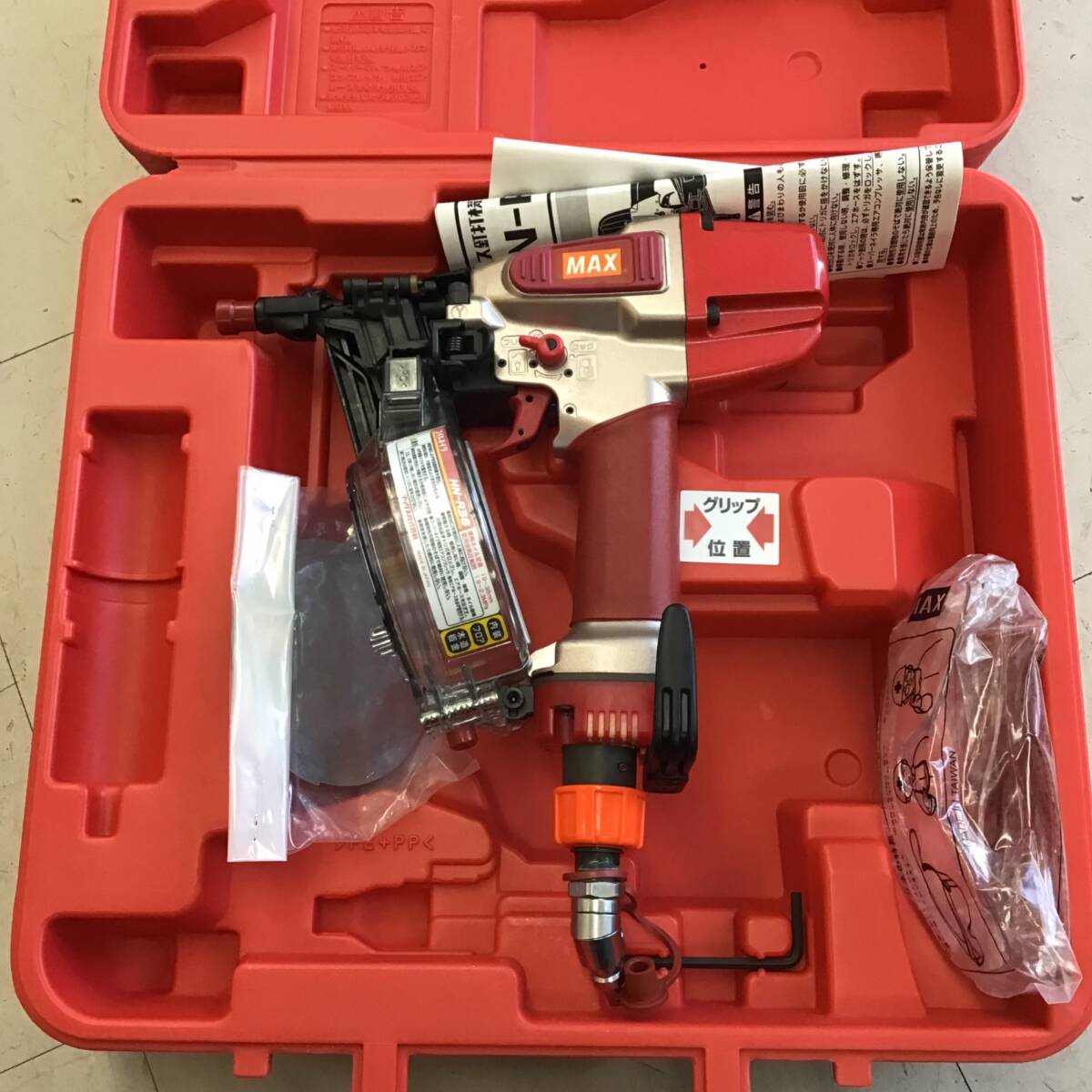 【中古美品】 マックス/MAX 高圧エア釘打ち機・HN-R38 ■送料無料・代引き・店頭受取対応■