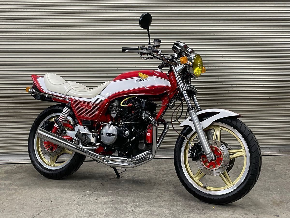 国内物 スーパーホーク250 カスタム 中部限定カラー 極上 旧車 国内物 スーパーホーク250 カスタム 中部限定カラー 極上 旧車