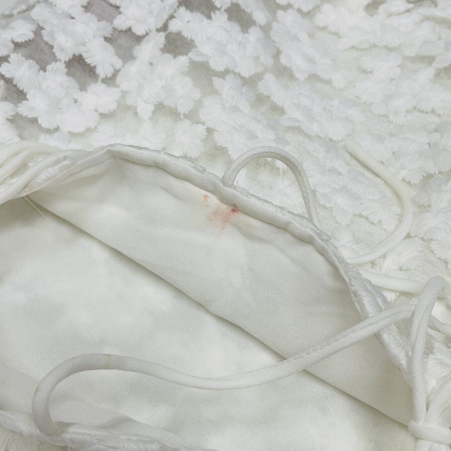 ZARA /XS/ ホワイト 長袖ワンピース ドレス レース 花柄刺繍 レディース タグ付き 通勤 フェミニン 大人可愛い生地 ガーリー デイリー ザラ