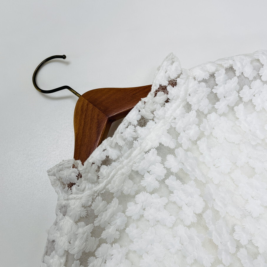 ZARA /XS/ ホワイト 長袖ワンピース ドレス レース 花柄刺繍 レディース タグ付き 通勤 フェミニン 大人可愛い生地 ガーリー デイリー ザラ