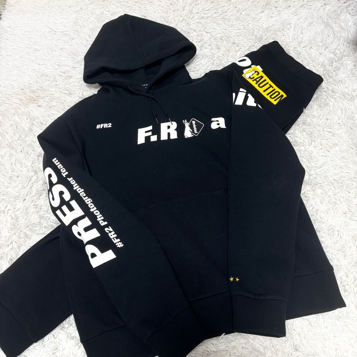 美品 FCRB #FR2 コラボ スウェット セットアップ パーカー L 美品 FCRB #FR2 コラボ スウェット セットアップ パーカー L