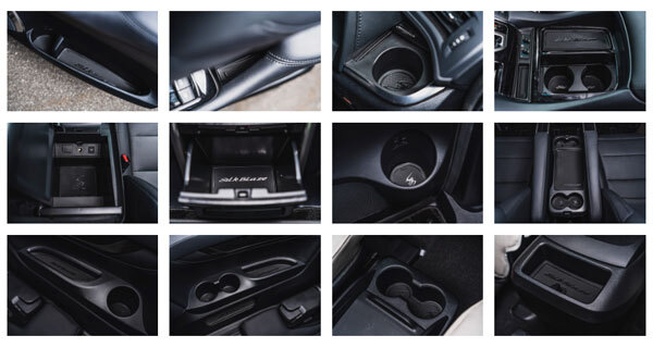 シルクブレイズ ラバーポケットマット 黒地/黒ロゴ SB-RPM-001 トヨタ アルファード/ヴェルファイア AGH3＃/GGH3＃/AYH3＃ 2015年01月～_画像2