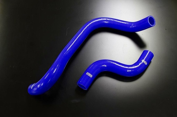 モーターファーム/Motor Farm シリコンラジエターホース レッド RSHR23 入数:1セット(2本) スズキ ジムニー JB23