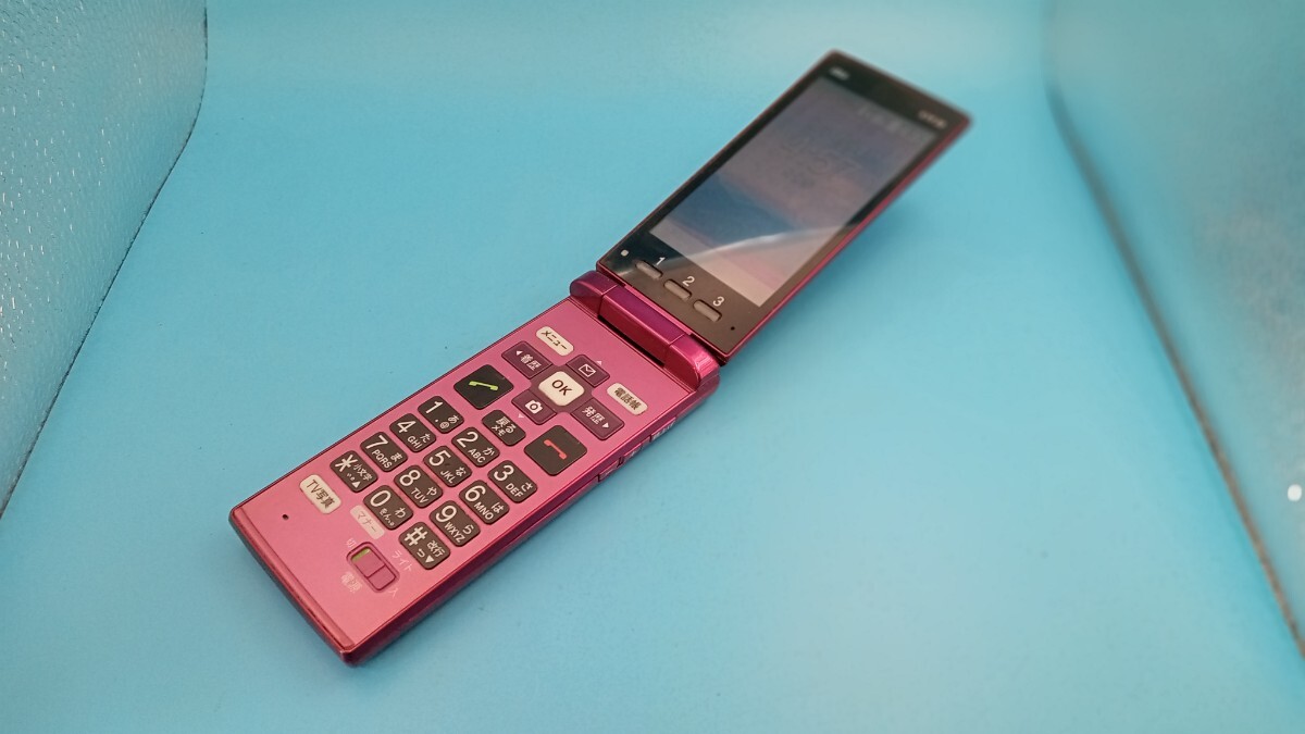 K1897 au SIMフリー 簡単ケータイ KYF38 KYOCERA 簡易確認&簡易清掃&初期化OK 判定○ 送料無料 WebにてSIMロック解除受付手続済み