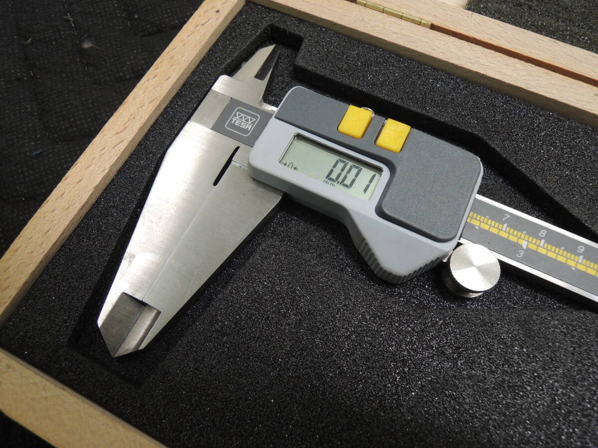 TESA デジタルノギス 30cm 12in 測定器 工具 #265 工具、DIY用品 TESA デジタルノギス 30cm 12in 測定器 工具 #265 工具、DIY用品