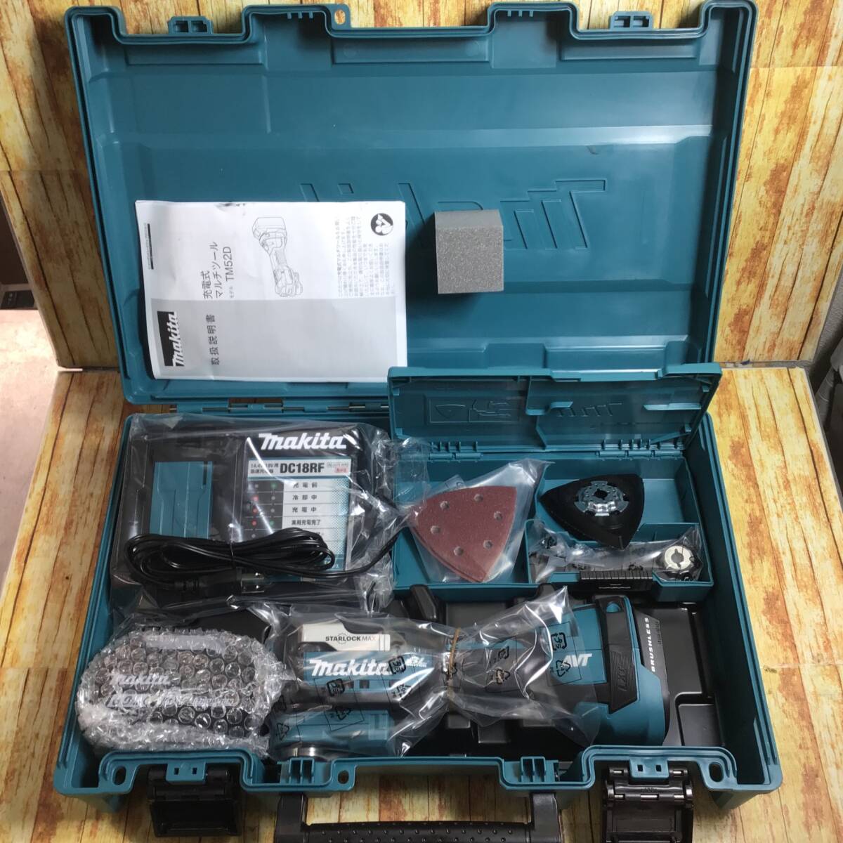 【未使用品】★マキタ(makita) コードレスマルチツール TM52DRG
