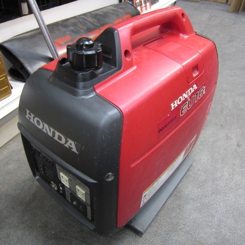 【中古品／店頭受取り限定】ホンダ(HONDA) インバーター発電機 モデル：EU16i
