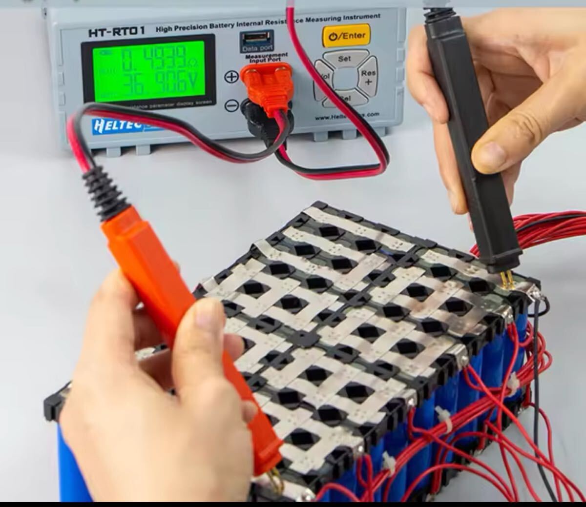 リチウム電池　バッテリー良否判定　容量測定　テスター　オフグリッド　蓄電池　ソーラー　海外メーカー直送　送料込み