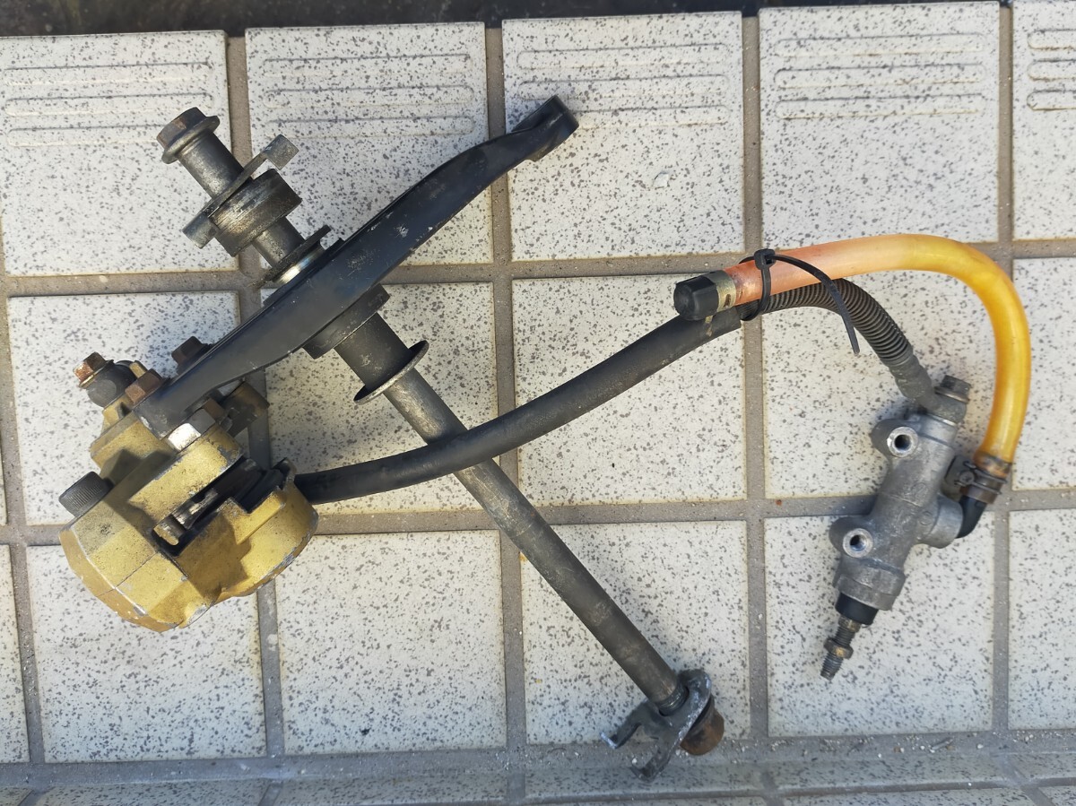 RG400 RG500 ガンマ　リアブレーキ一式