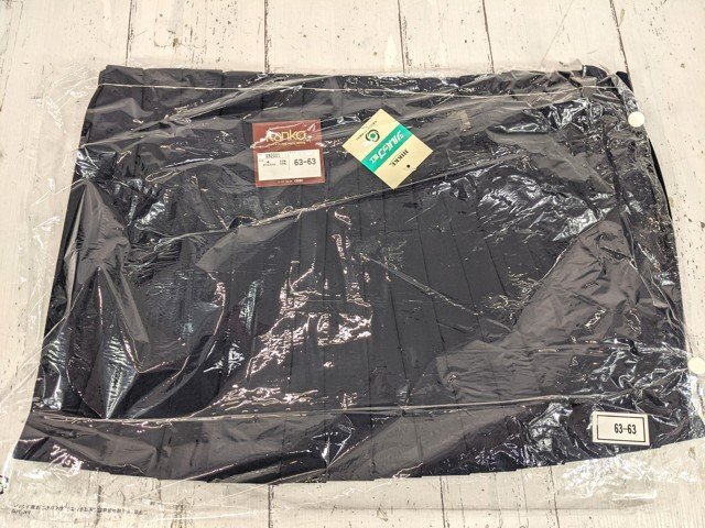 【as1280】中学校 高校 女子用学生服 制服に!! KANKO カンコー 冬服スカート KN2001 紺 W63 L63 未使用◆W70