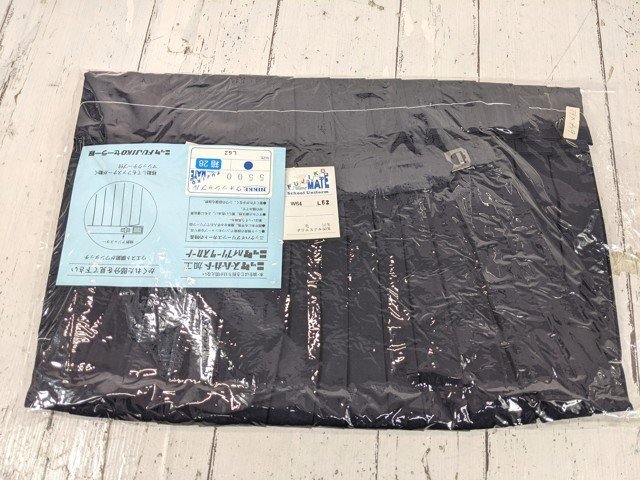 【as1294】中学校 高校 女子用学生服 制服に!! NIKKE ニッケ 冬服スカート 箱28 ウォッシャブル 紺 W64 L62 未使用◆W70