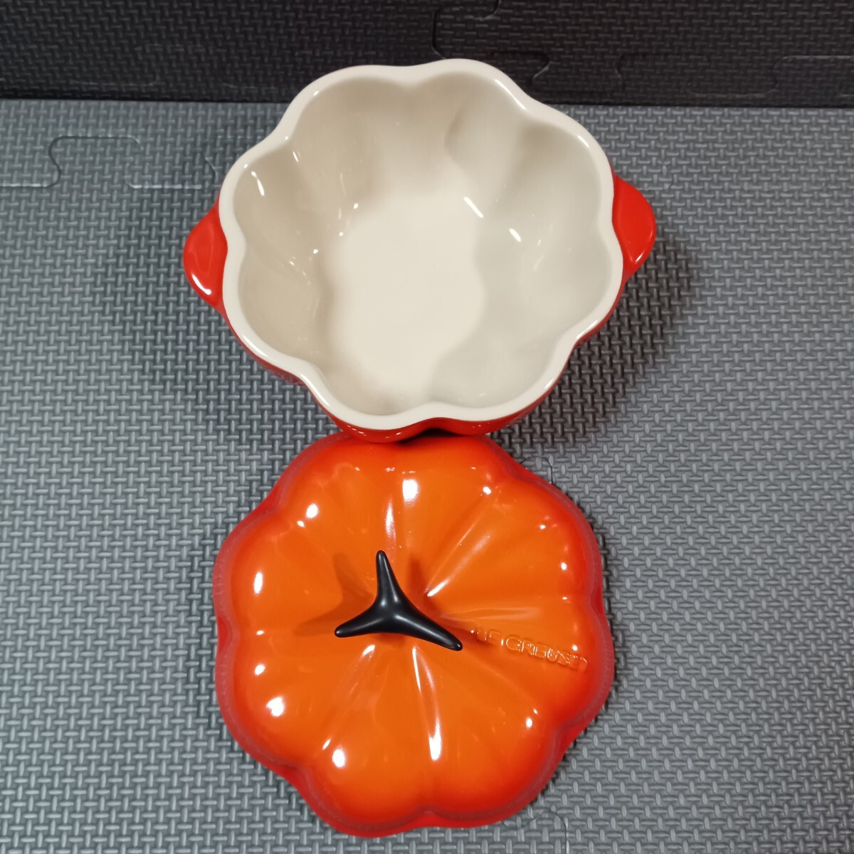 ルクルーゼ「パンプキン ミニココット 1個」LE CREUSET ルクルーゼ「パンプキン ミニココット 1個」LE CREUSET