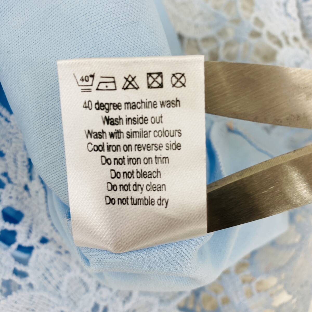 【295】EillyBazar レースワンピース サイズXS 水色 膝下 ワンピース タイトドレス パーティー _画像9