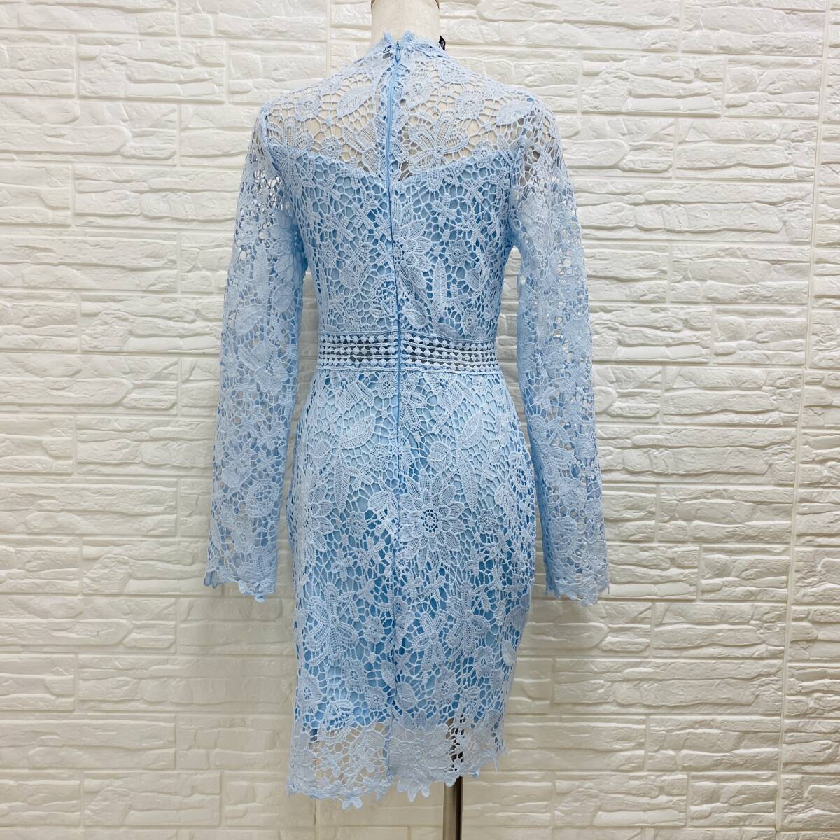 【295】EillyBazar レースワンピース サイズXS 水色 膝下 ワンピース タイトドレス パーティー _画像3