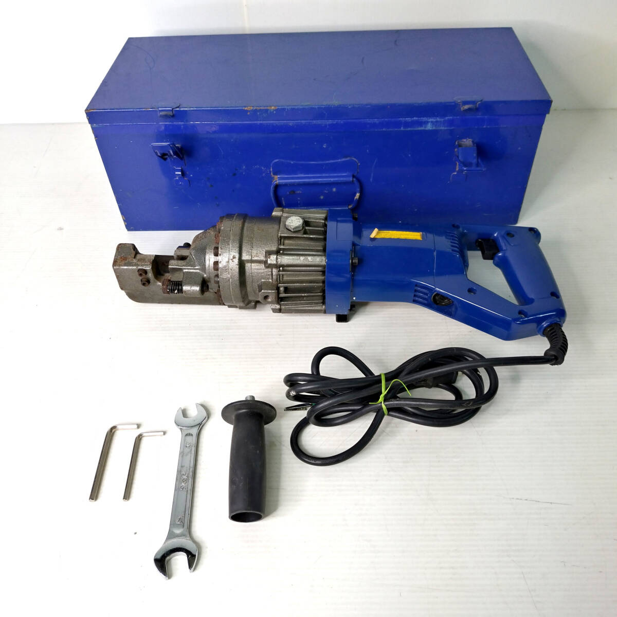 鉄筋切断機 鉄筋カッター 電動切断機 REBAR CUTTER 52503 レバーカッター 切断能力4mm～16mm　確認済