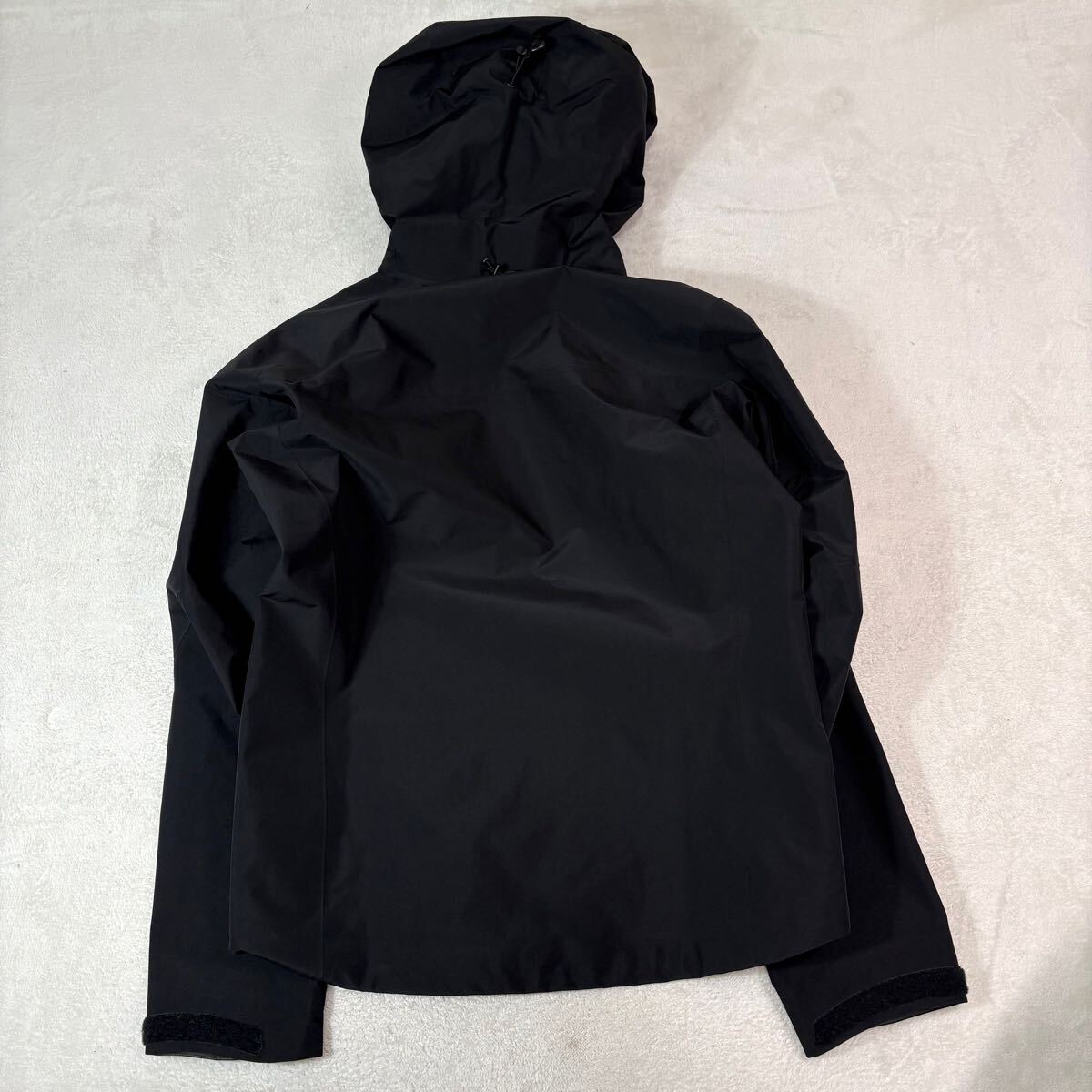 ☆極美☆ ARC'TERYX 24K Alpha SV Jacket BLACK アークテリクス ☆極美☆ ARC'TERYX 24K Alpha SV Jacket BLACK アークテリクス