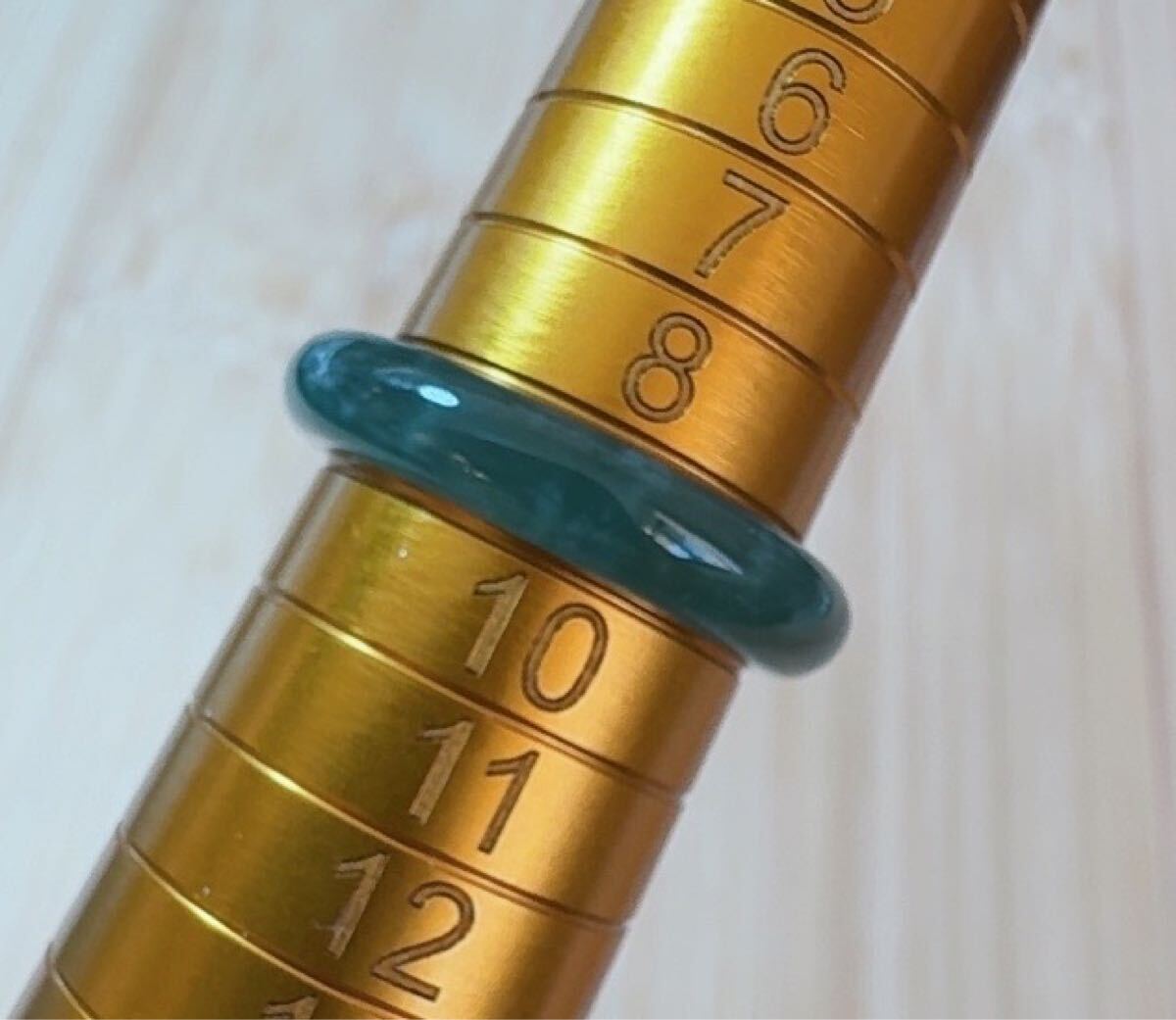 R2-0371天然本翡翠《本物保証》 翡翠リング約9号 一点物 希少 縁起物 お守り パワーストーン_画像4