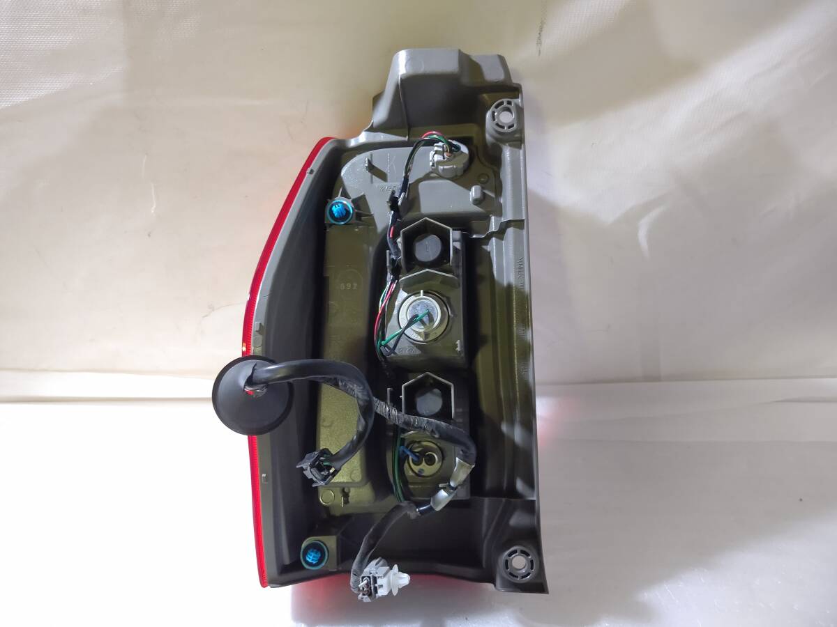 item_image_10