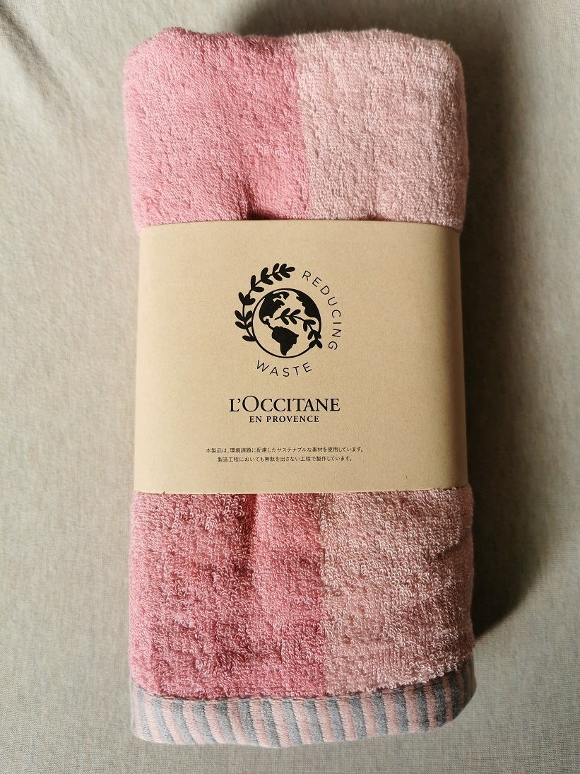 非売品 未使用 プレゼント付 ロクシタン リバーシブルバスタオル ローズミニタオル エココットンミニバッグ ノベルティpurifying freshness_画像2