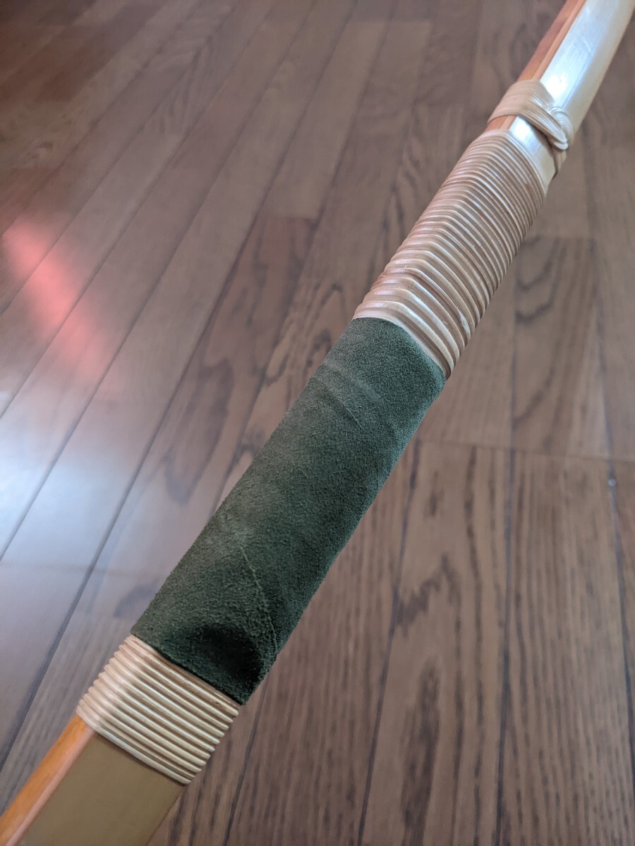 60000円 竹弓 弓道 和弓 松永萬義 重昌作 並寸 221cm 504g 弓力 60000円 竹弓 弓道 和弓 松永萬義 重昌作 並寸 221cm 504g 弓力