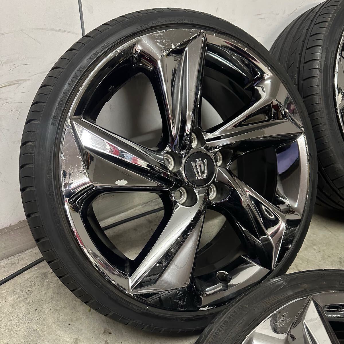 トヨタ 220 クラウン RS 純正 アルミホイール 中古 タイヤ トヨタ 220 クラウン RS 純正 アルミホイール 中古 タイヤ