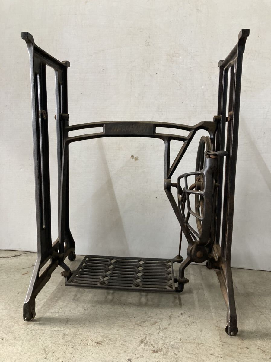 RE0435 引取可 NEW FORD アンティーク 昭和レトロ ミシン台 RE0435 引取可 NEW FORD アンティーク 昭和レトロ ミシン台