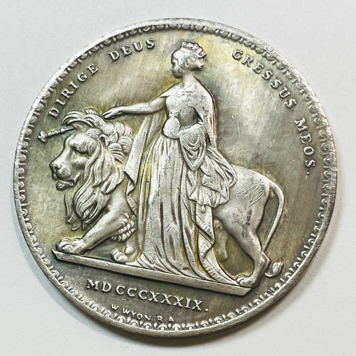 新到着 イギリス ウナとライオン 1939年 ヴィクトリア女王 古銭 硬貨 コレクション