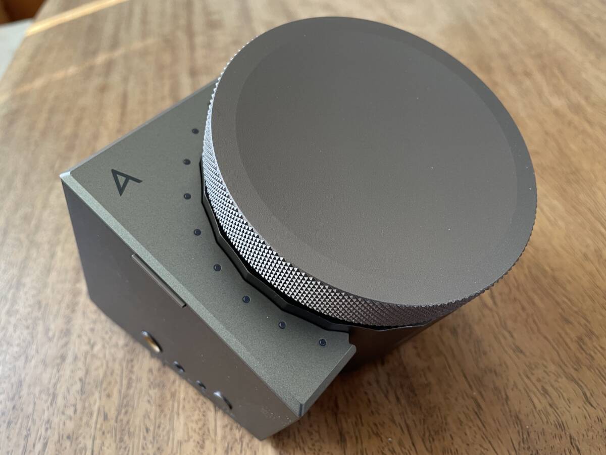超美品 付属品完備 アイリバー iriver / Astell&Kern ACRO L1000 超美品 付属品完備 アイリバー iriver / Astell&Kern ACRO L1000