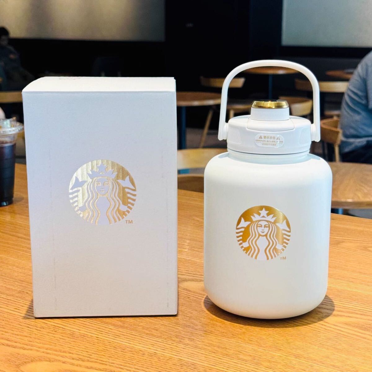 新品 希少品 スターバックス STARBUCKS 中国限定 大容量 保温 新品 希少品 スターバックス STARBUCKS 中国限定 大容量 保温