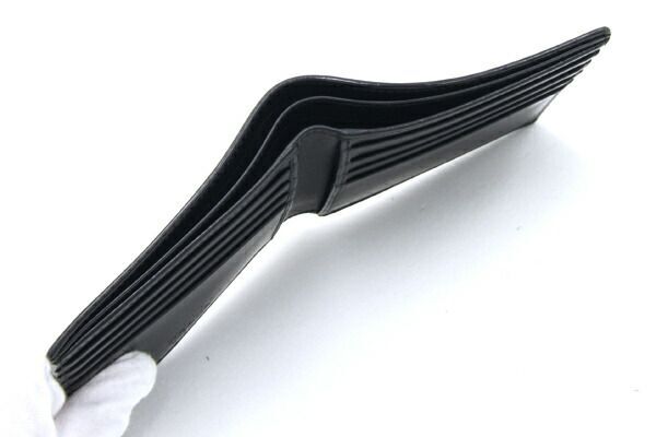 プラダ 二つ折り札入れ ブラック レザー 中古 コンパクトウォレット 財布 小銭入れなし ロゴ メンズ_画像3