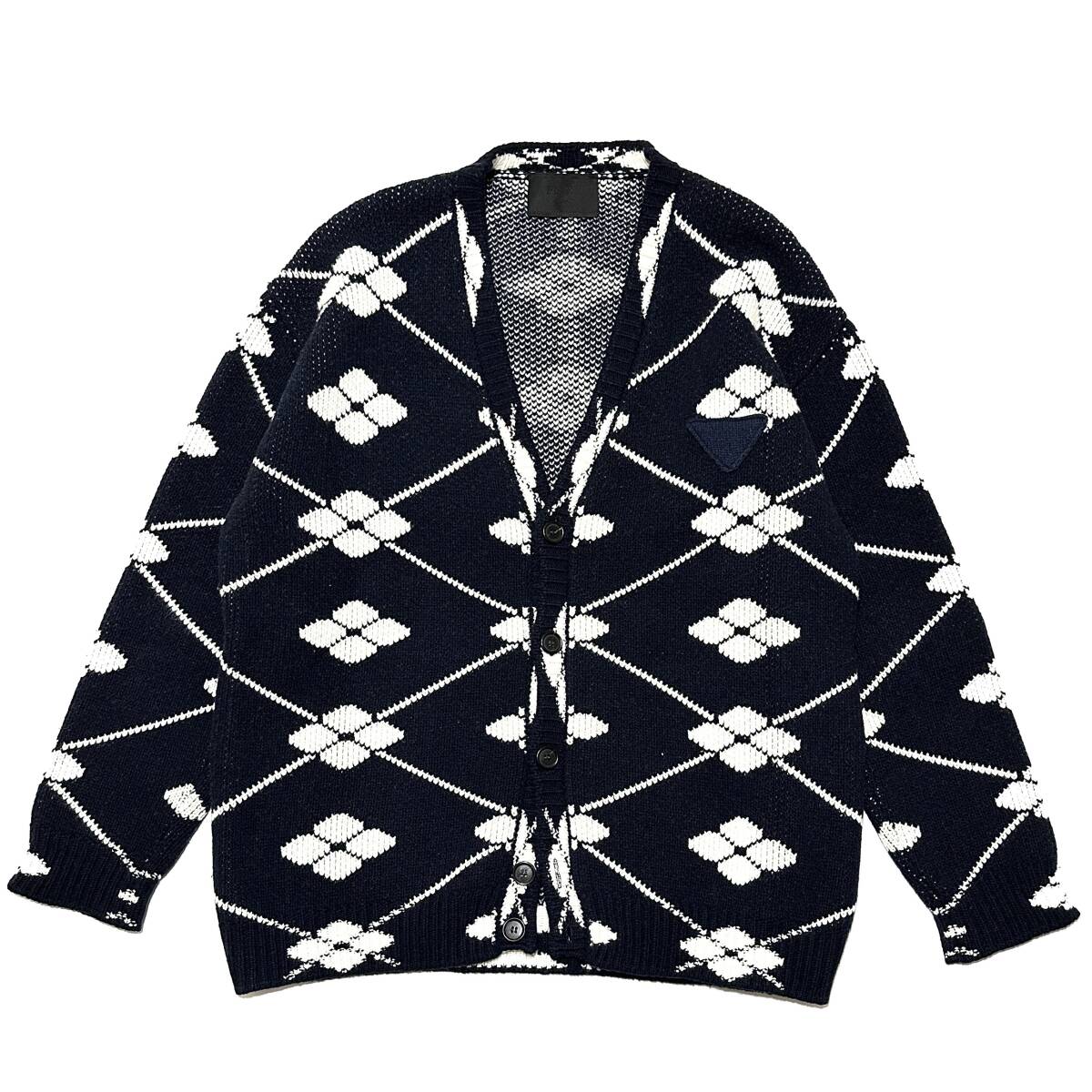 正規品 PRADA OVERSIZE FLORAL JACQUARD WOOL CASHMERE CARDIGAN 正規品 PRADA OVERSIZE FLORAL JACQUARD WOOL CASHMERE CARDIGAN