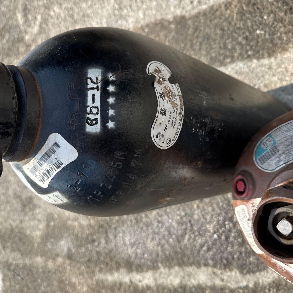 アセチレン酸素残量あり ボンベ引き取り限定(溶接機)|売買され アセチレン酸素残量あり ボンベ引き取り限定(溶接機)|売買され