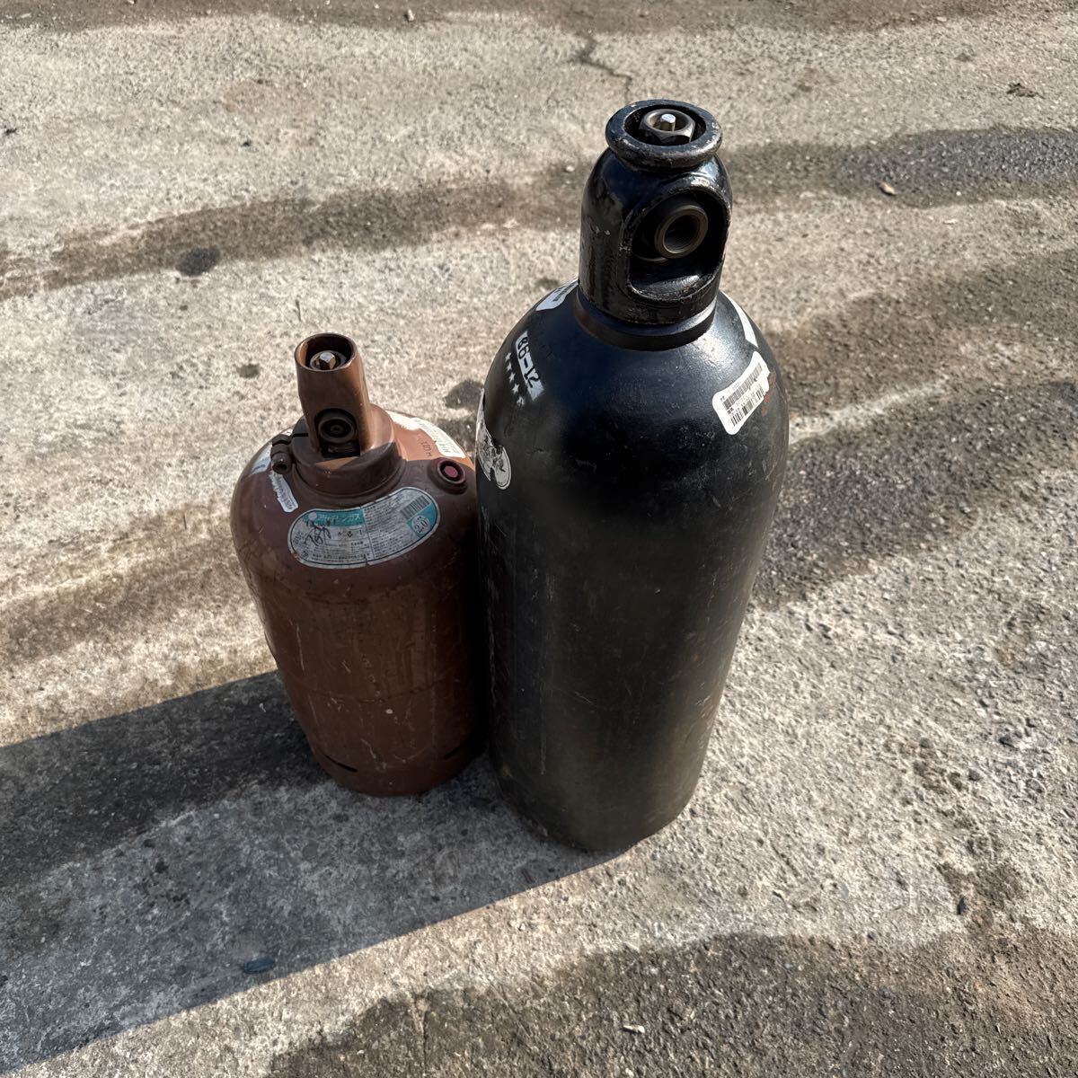 アセチレン酸素残量あり ボンベ引き取り限定(溶接機)|売買され アセチレン酸素残量あり ボンベ引き取り限定(溶接機)|売買され