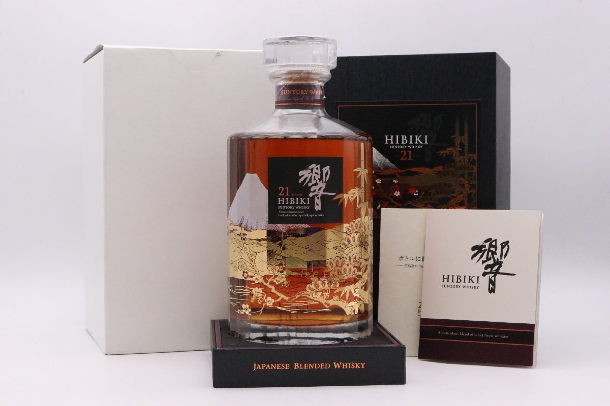 サントリー 響21年 意匠ボトル(花鳥風月) 免税店限定 飲料・酒 サントリー 響21年 意匠ボトル(花鳥風月) 免税店限定 飲料・酒