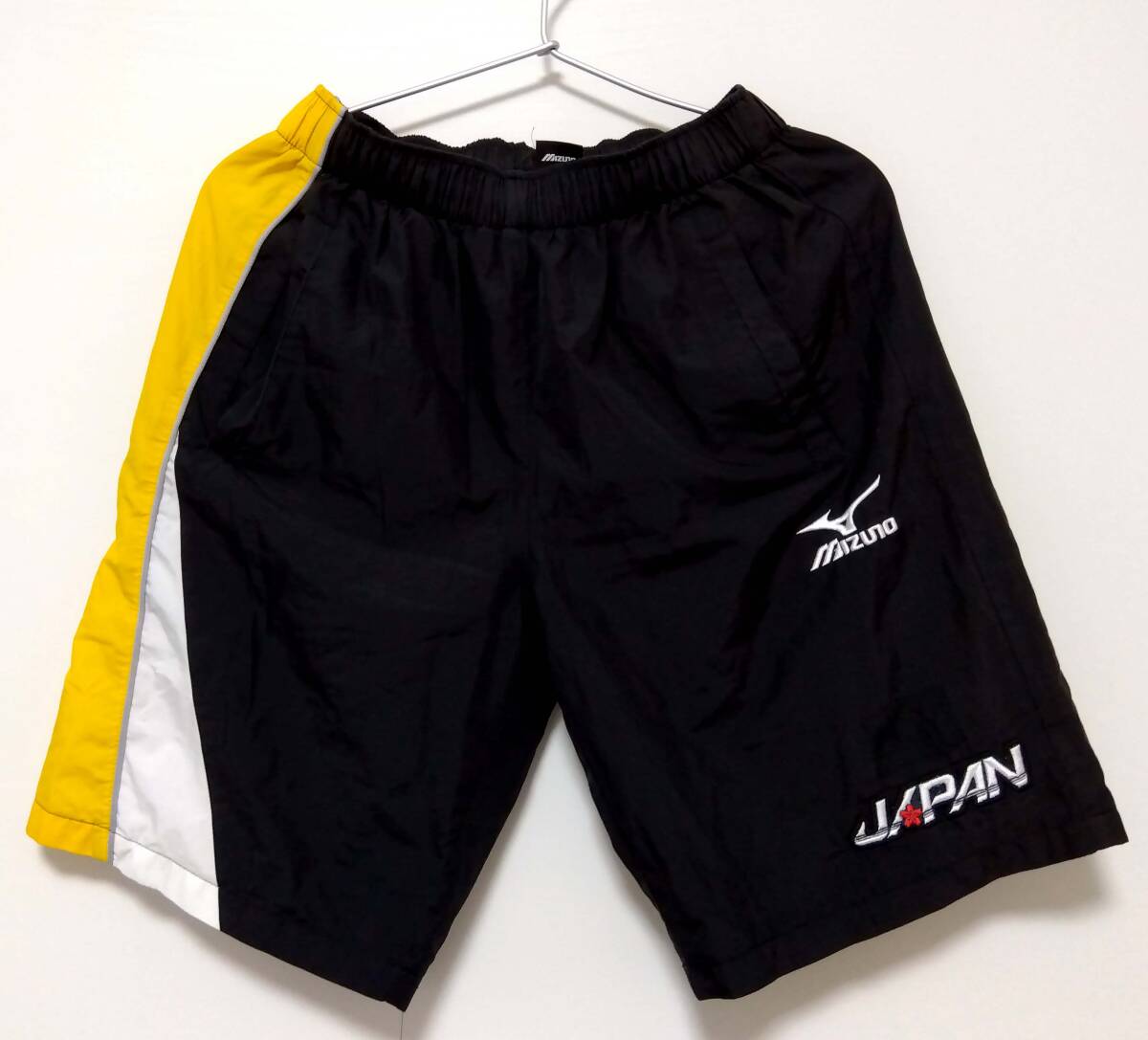 ★☆(廃盤)競泳　日本代表 JAPAN 　MIZUNO(ミズノ) イエロー　ハーフスパッツ　水泳部☆★